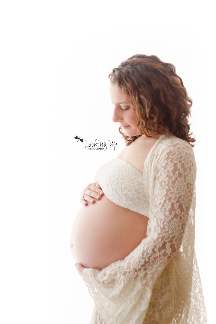 Glowing Mama ~ Spring Baby Girl {Greenwich Maternity Photographer}