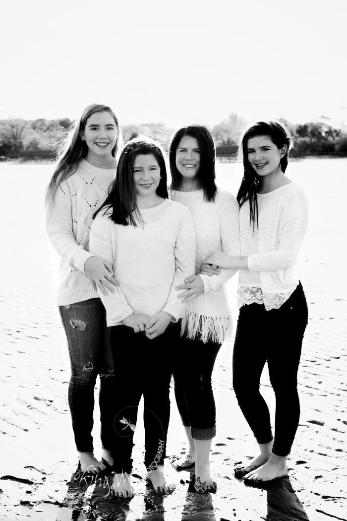 Beach Beauties - Family Session {Greenwich Family Photographer}