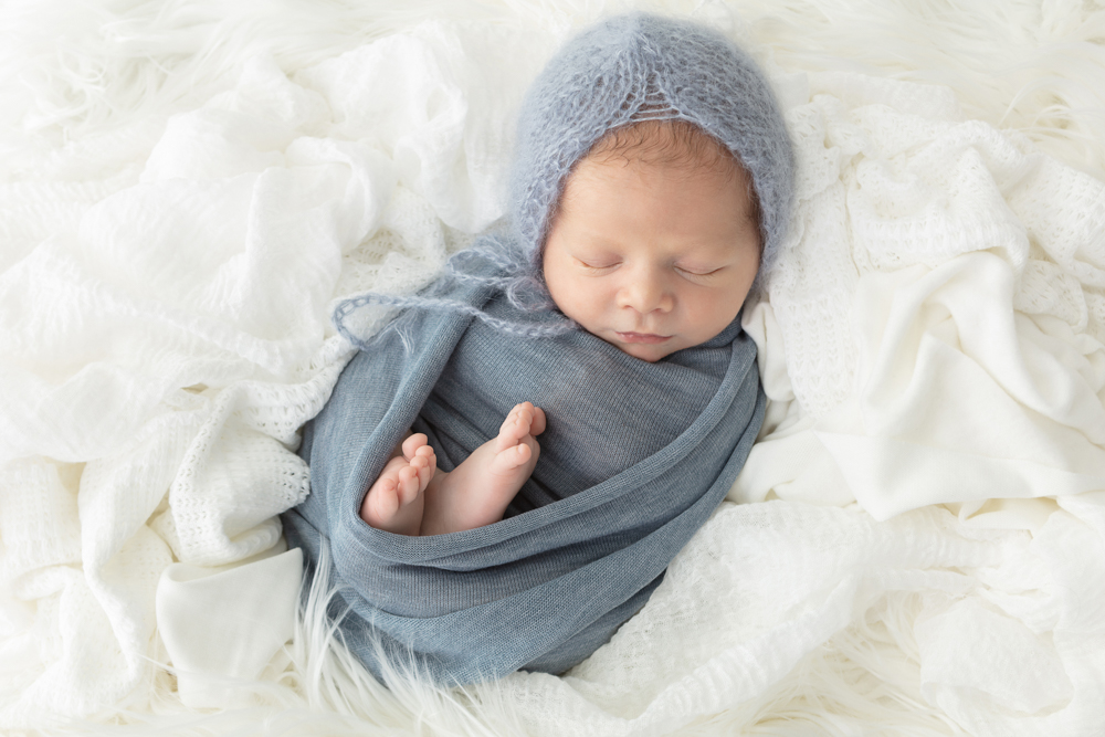 newborn session