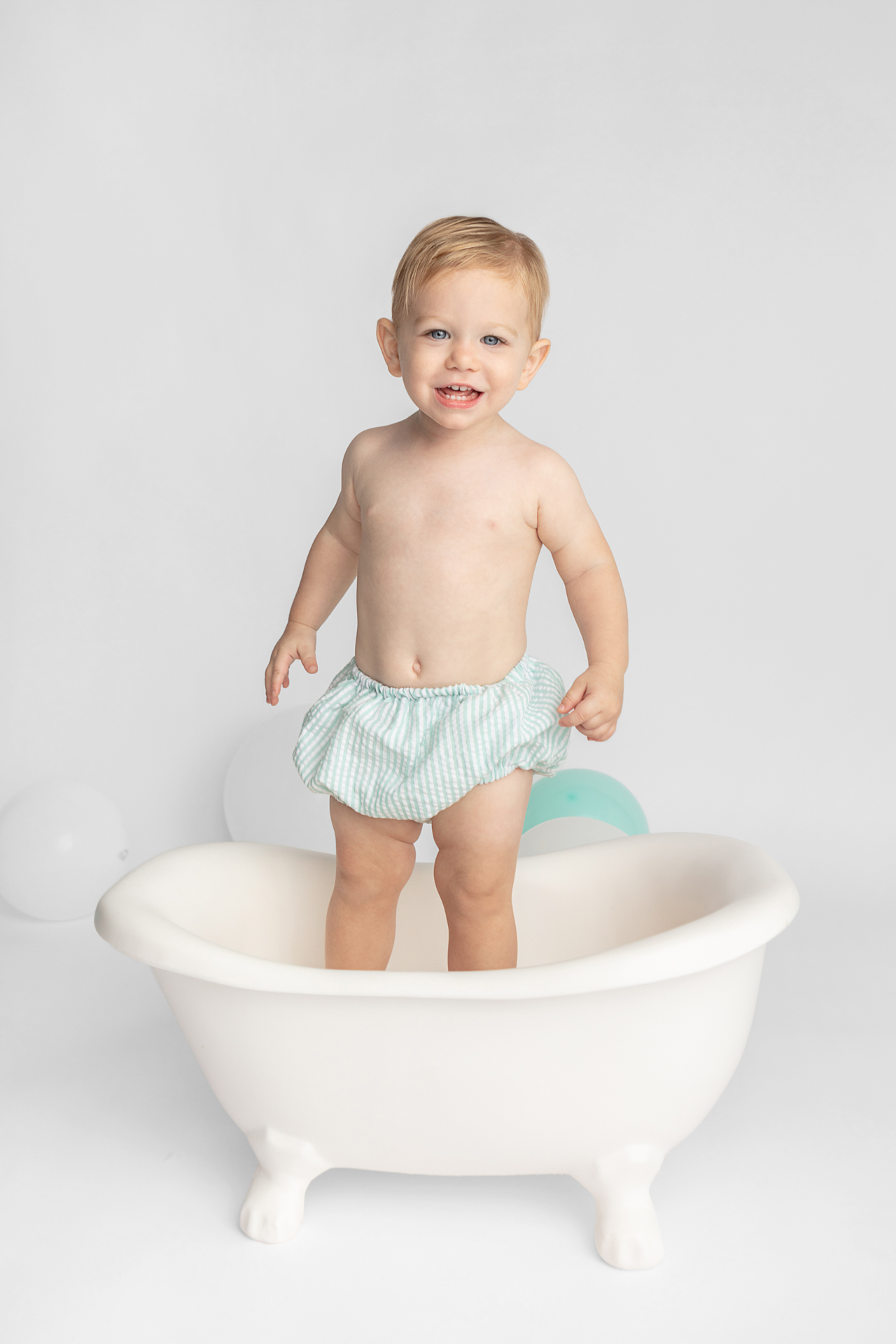 1393 Looking Up Photography